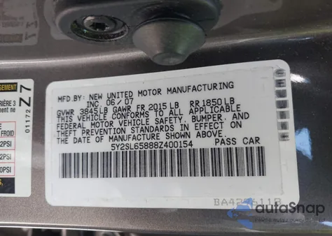 2008 Pontiac Vibe from USA, damaged, VIN 5Y2SL65888Z400154